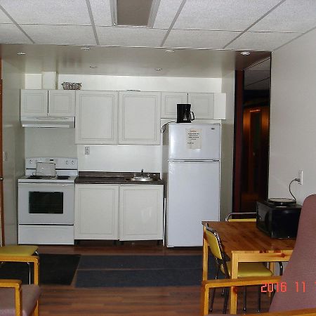 Simpson Hotel Dış mekan fotoğraf